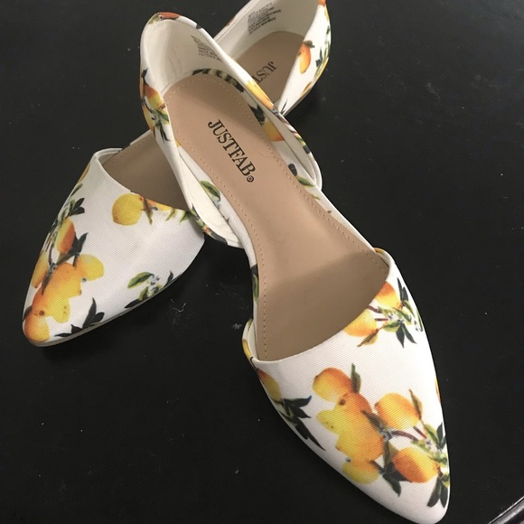 JustFab Maya D’orsay Flat - Picture 1 of 2